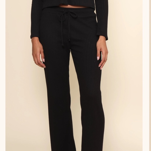 Jac Parker Lounge Set - Picture 4 of 8